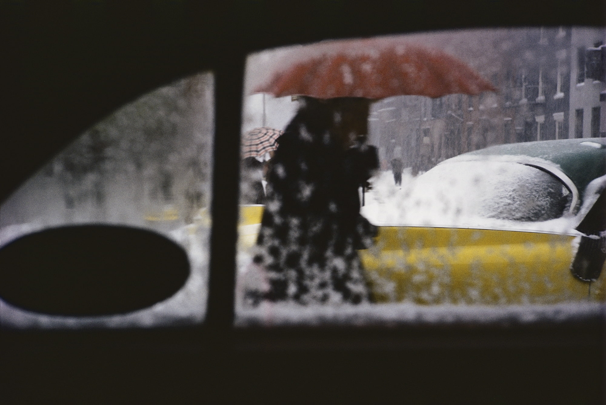 Nueva York en capas · Saul Leiter · c. 1957