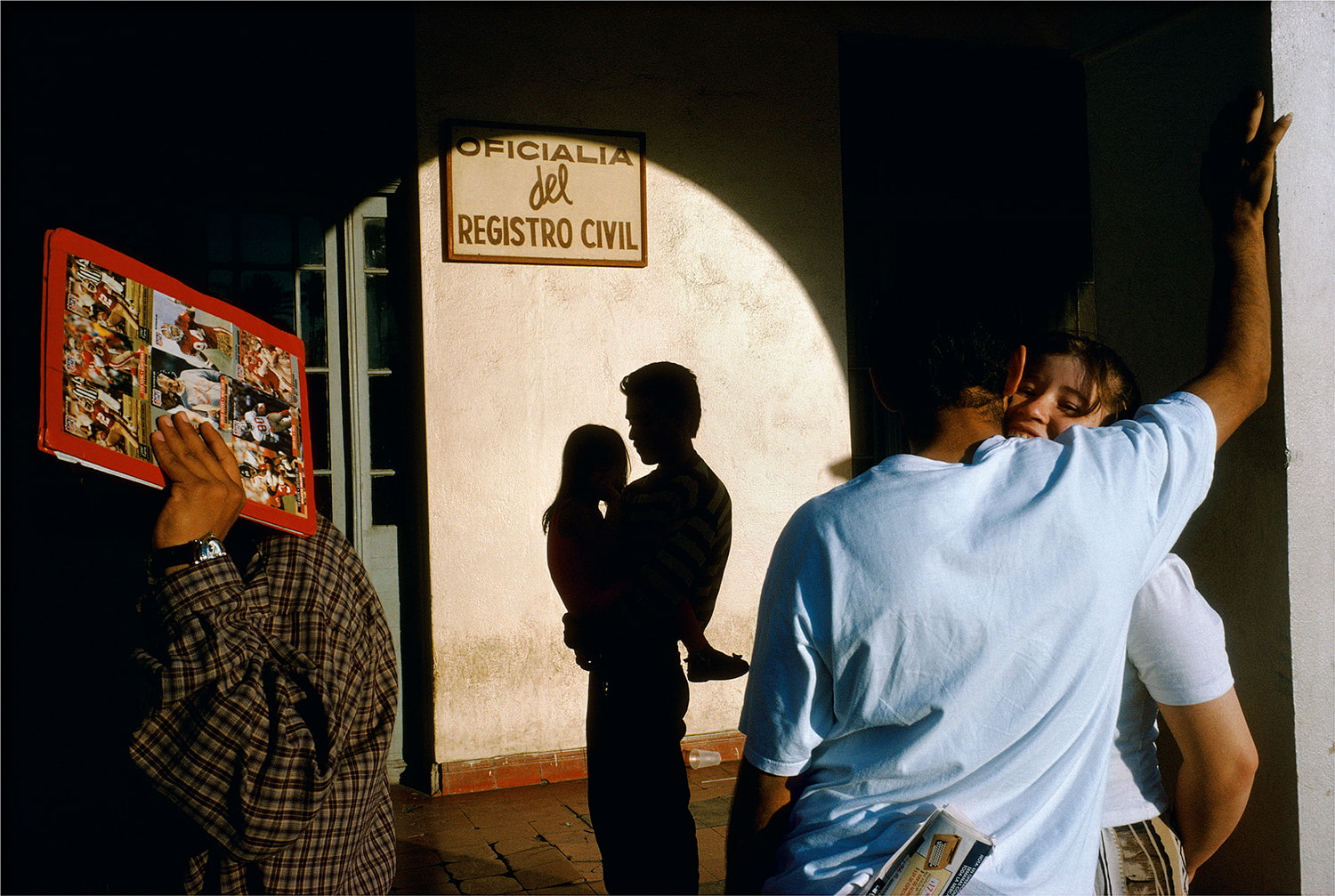 Demasiadas cosas a la vez · Alex Webb · c. 1983